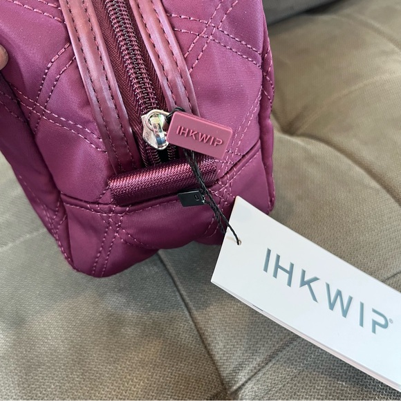 🦌🥑NWT IHKWIP Cosmetic Case Pouch Quilted Merlot Purple - Picture 5 of 11